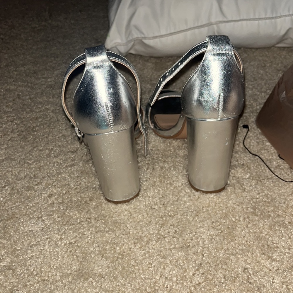 Steve Madden Carson Block Heels Silver - image 5